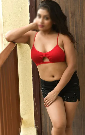 Call Girls in Galaxy Hotel